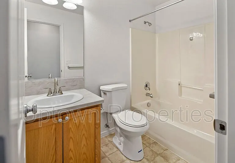 1611 SW San Mateo Ter — Photo 18