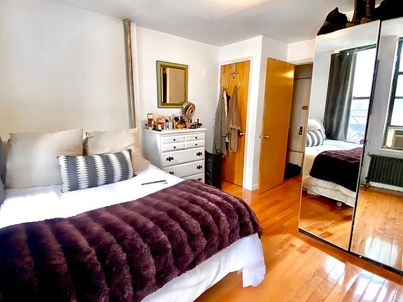 5th image of 339 E 5th St APT 5