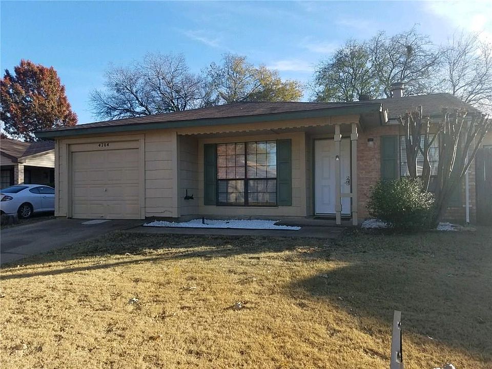 1st image of 4704 China Rose Dr