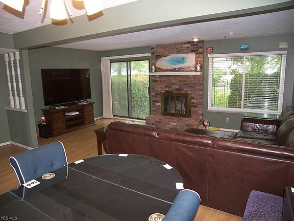 5th image of 32647 Jefferson Dr #47