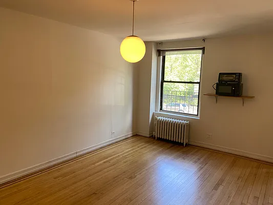 Rented by Garfield Realty  | media 6