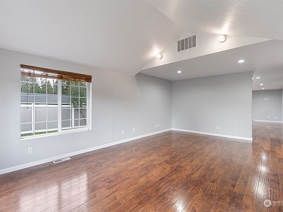 5th image of 1660 N 2nd Avenue