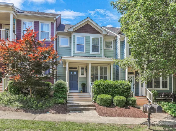 412 Heritage Village Ln, Apex, NC 27502