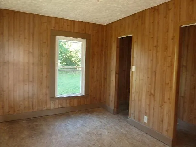 2104 Thorngrove Pike — Photo 4