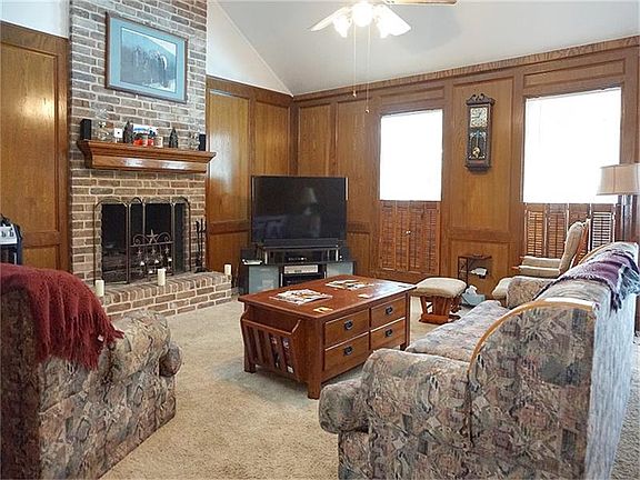 4th image of 15006 Prairie Rose Dr