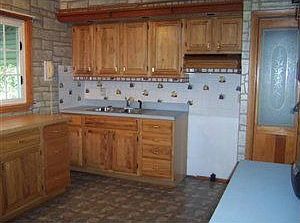 3rd image of 1555 Charles St