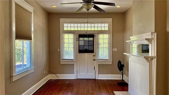2 bed, 1.0 bath, 1250 sqft, $1,500 — Photo 4