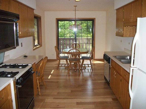 4th image of 11611 Autobahn Dr E APT 202