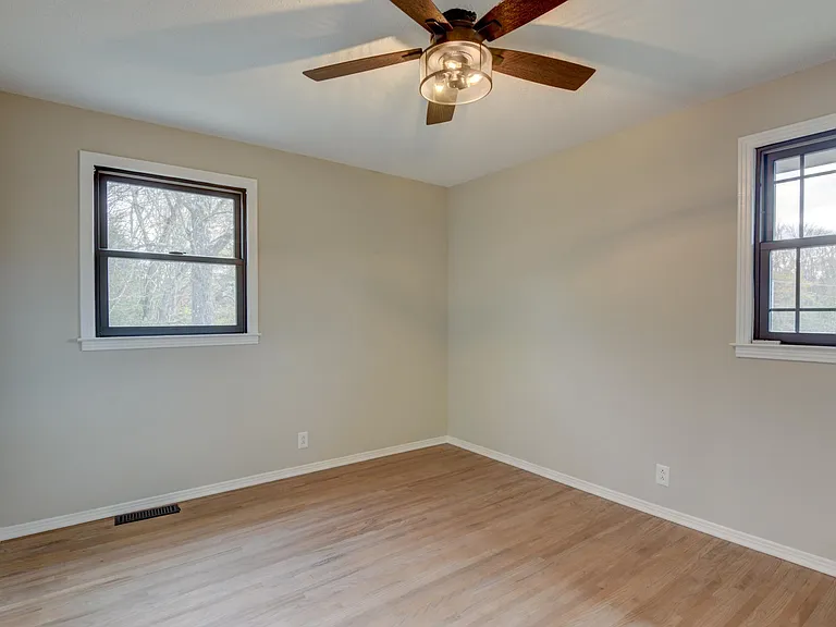 551 Bonerwood Dr — Photo 14