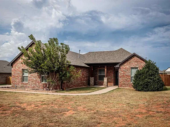 13654 NE Lafayette Dr, Elgin, OK 73538