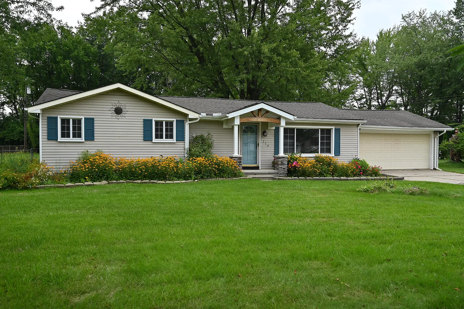 119 Michelson Rd photo 1