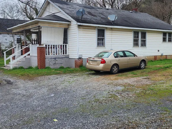 681&685 Park Ave, Lindale, GA 30147