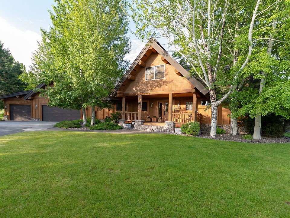 1st image of 442 Arrow Hill Dr
