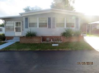 22 Riverview Dr, Fruitland Park, FL 34731
