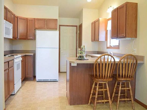2nd image of 2034 Weston Dr