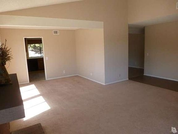 5th image of 265 Odebolt Dr