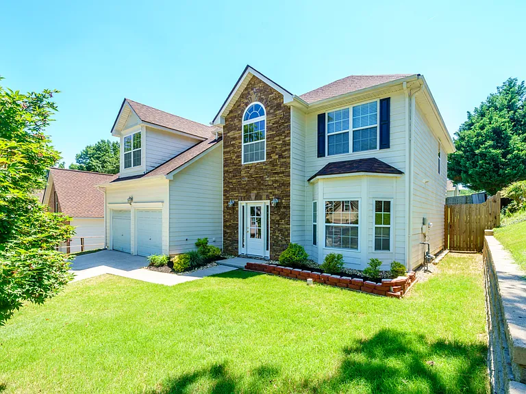 435 Rockbass Rd — Photo 2