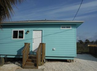 206 S 12th St, Port Aransas, TX 78373