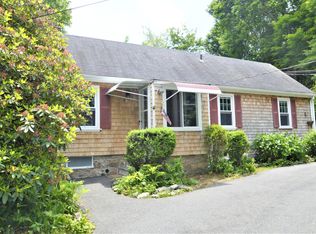5 Harrison Ln, Newport, RI 02840
