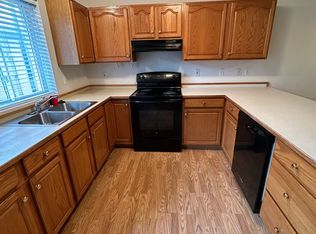 155 Stuttgart Dr #2, Bismarck, ND 58504
