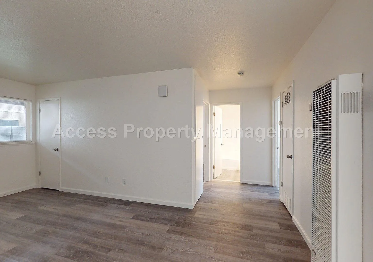 2 bed, 750 sqft, $1,200 — Photo 4