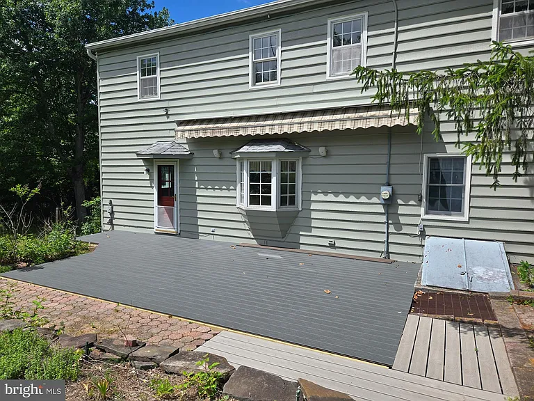 242 S Sugan Rd — Photo 22