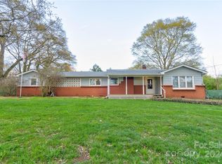 5006 Ellenboro Rd, Mooresboro, NC 28114