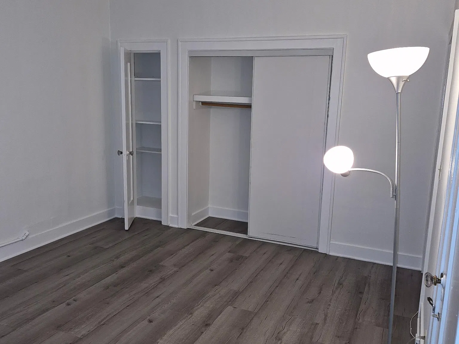 Studio, 450 sqft, $1,495 — Photo 4