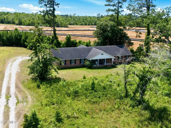 375 George Ii Highway SE, Winnabow, NC 28479