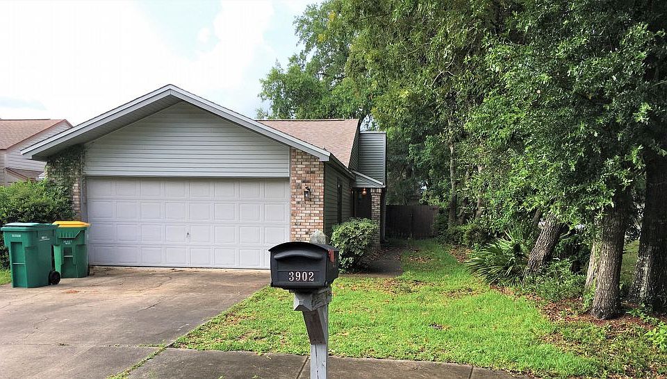 1st image of 3902 Summerwood Ct