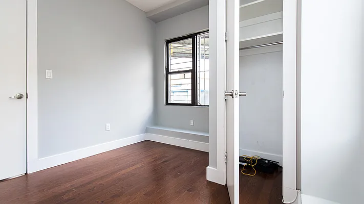 Rented by Nooklyn NYC LLC | media 16
