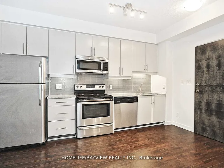 33 Bay St #1905 — Photo 14