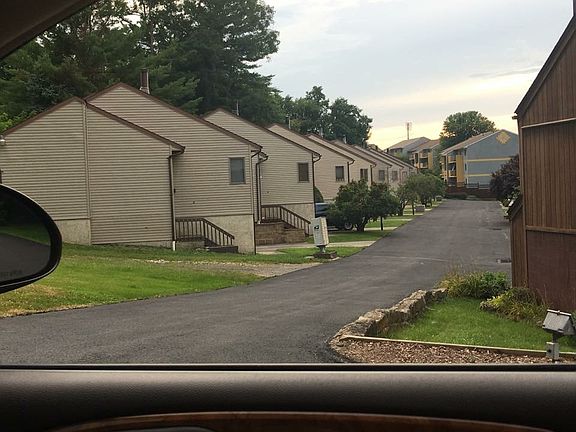 Entrance to Acorn Village