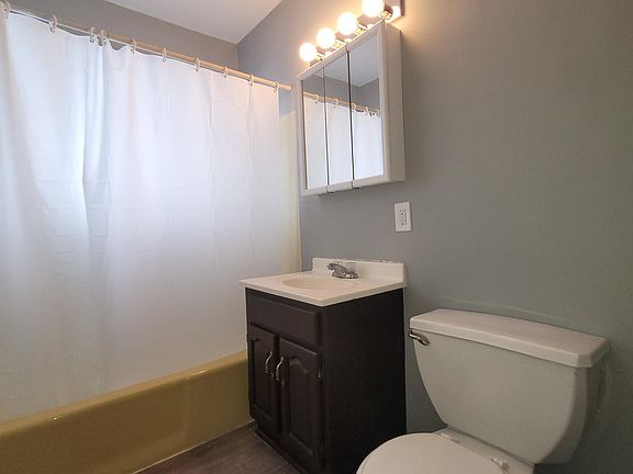 4th image of 205 Sandra Ave APT A1