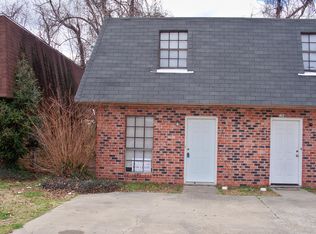 104 Rue Royale APT D, Lafayette, LA 70507