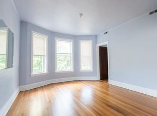 3943 N Lawndale Ave #2, Chicago, IL 60618