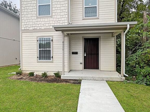 2nd image of 4111 Olive St