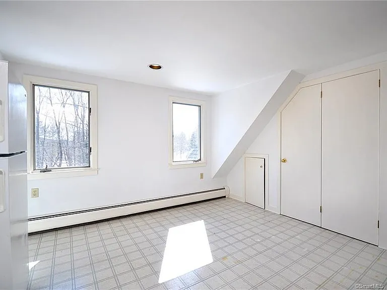 387 South St — Photo 14