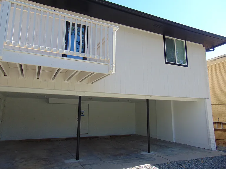 721 Collyer St #1 — Photo 13