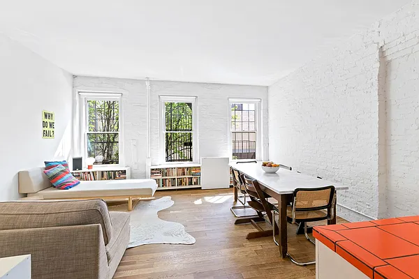 Sold by Compass | media 11