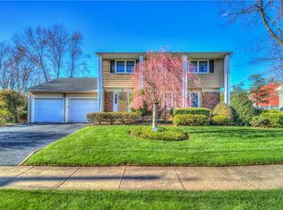 58 Adams St, Edison, NJ 08820