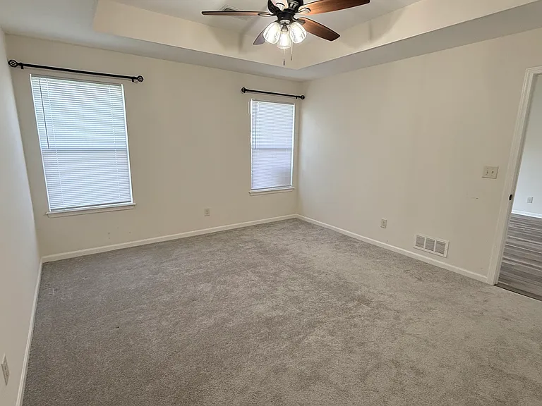 8053 SW 4th St — Photo 5