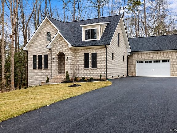 3rd image of 12010 Bromwich Dr