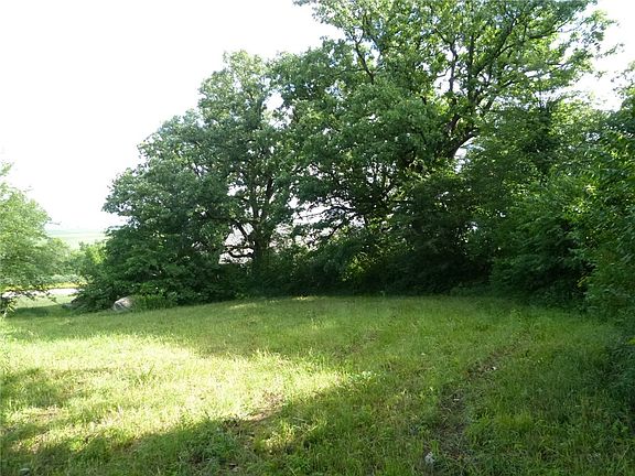 3rd image of 2 N Oaks Pl Lot 5