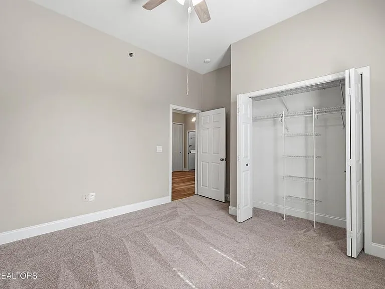 565 Rarity Bay Pkwy #201 — Photo 18