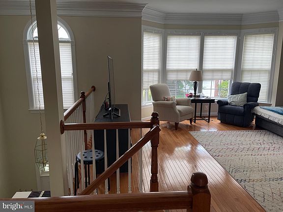 5th image of 8909 Royal Hannah Ln