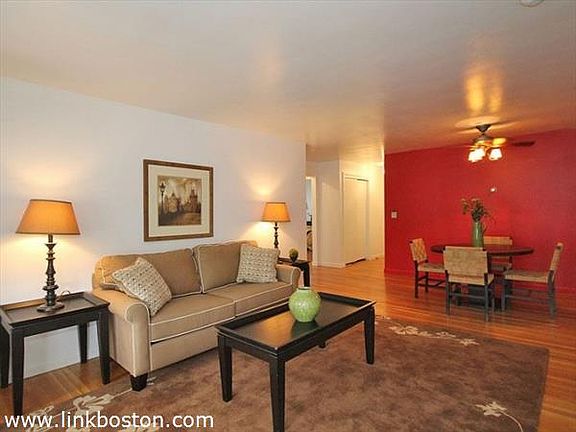 2nd image of 25 Highland Ave APT 2