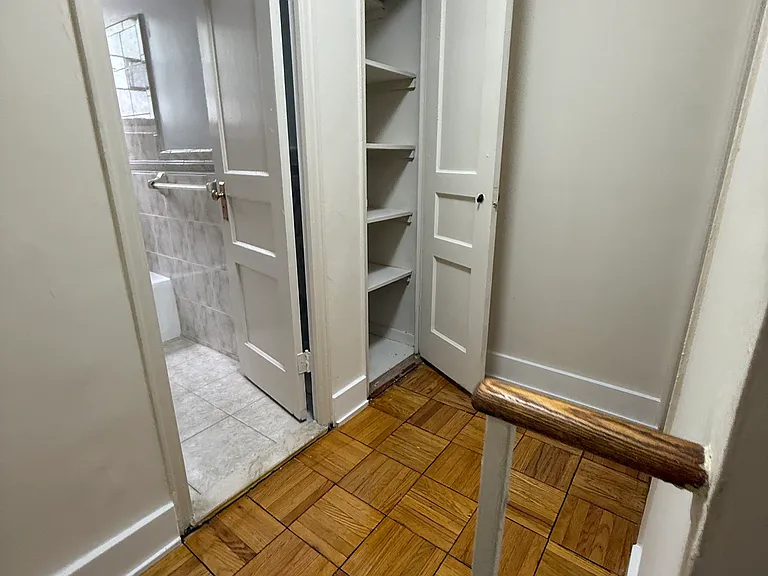 64-05 186th Ln #C — Photo 7