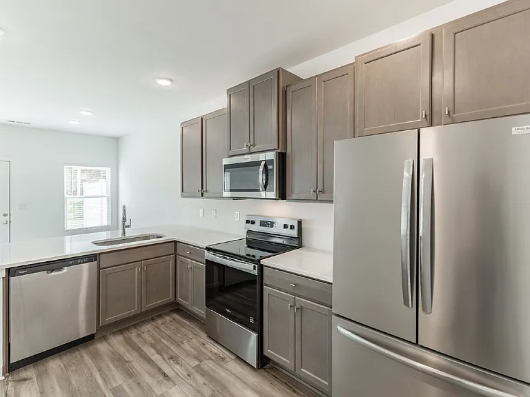7597 Discovery Point Dr — Photo 15