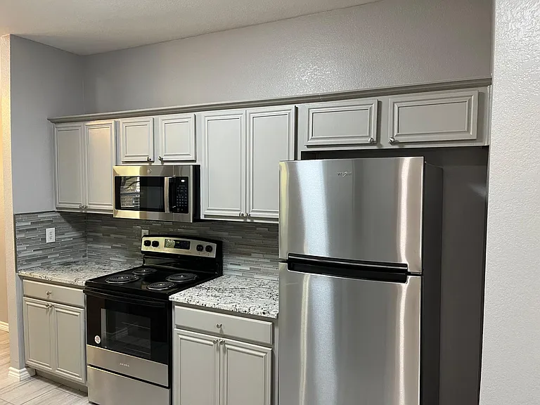 8613 Heather Ridge Dr #8613 — Photo 4